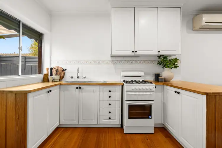 Sixth view of Homely unit listing, 3/19 Gipps Avenue, Mordialloc VIC 3195