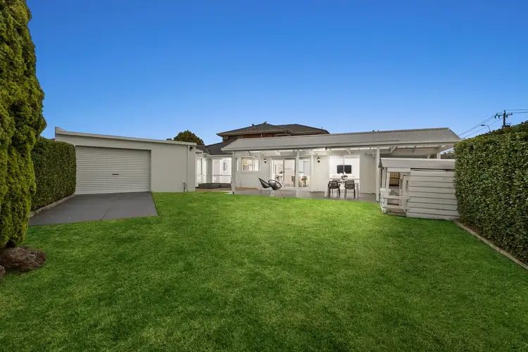 4 Angus Court, Oakleigh South VIC 3167