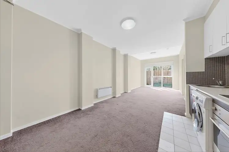 Third view of Homely apartment listing, 6/305 Carlisle Street, Balaclava VIC 3183