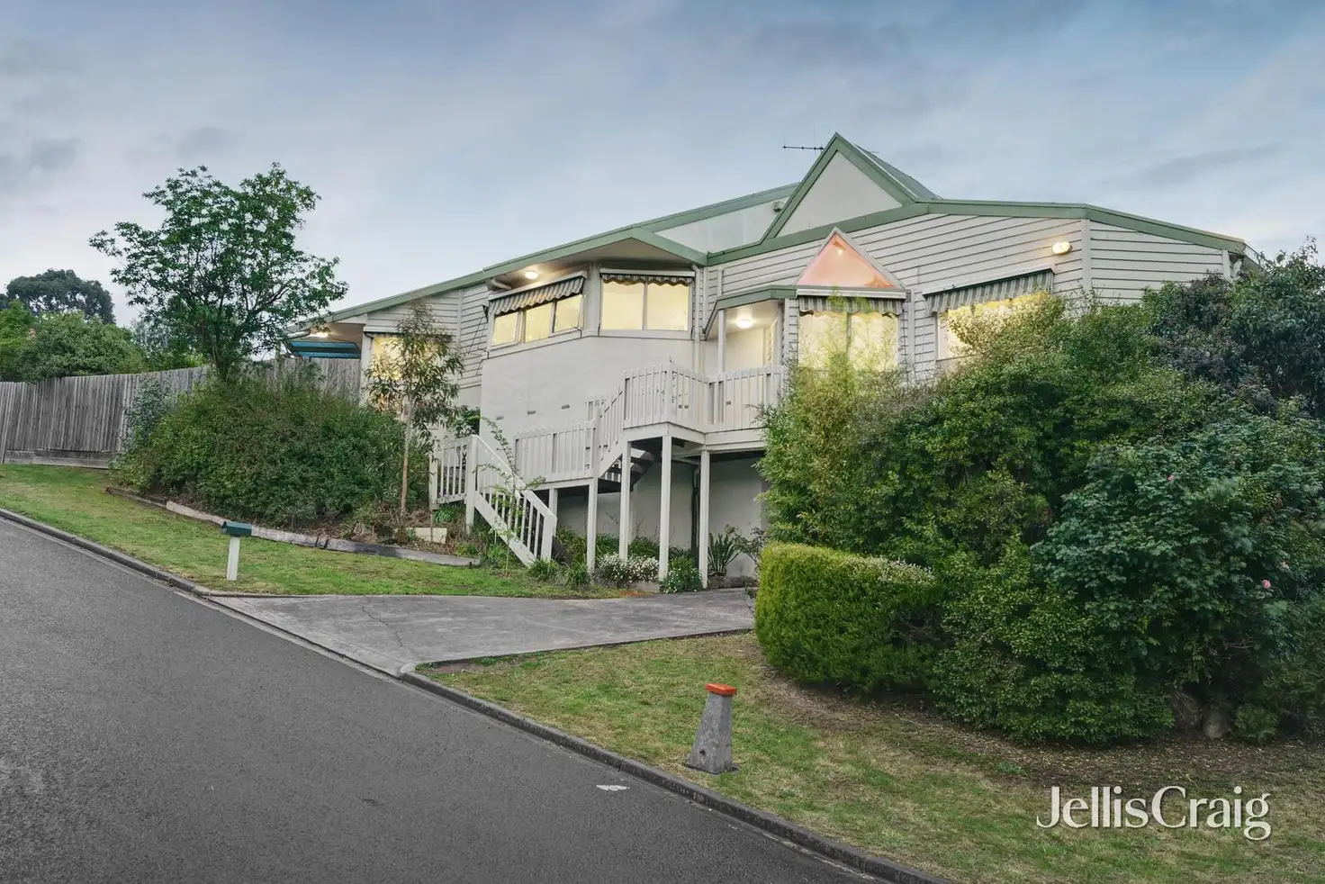 Main view of Homely house listing, 10 Dunluce Court, Viewbank VIC 3084