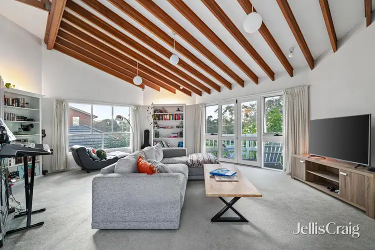 Third view of Homely house listing, 10 Dunluce Court, Viewbank VIC 3084