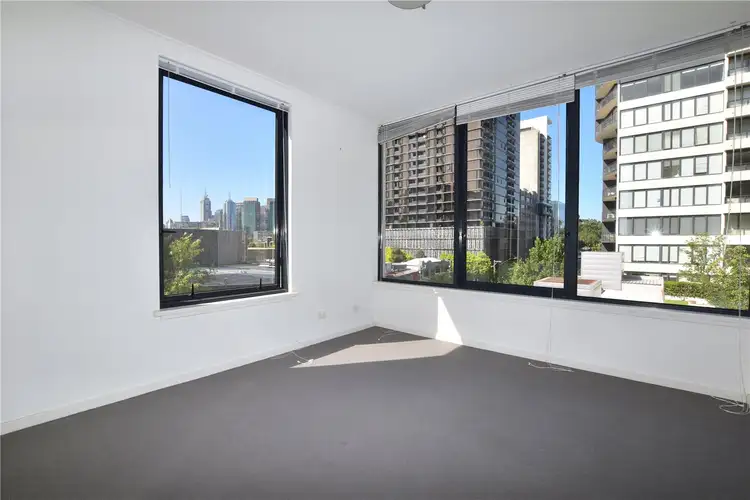 42/39 Dorcas Street, South Melbourne VIC 3205