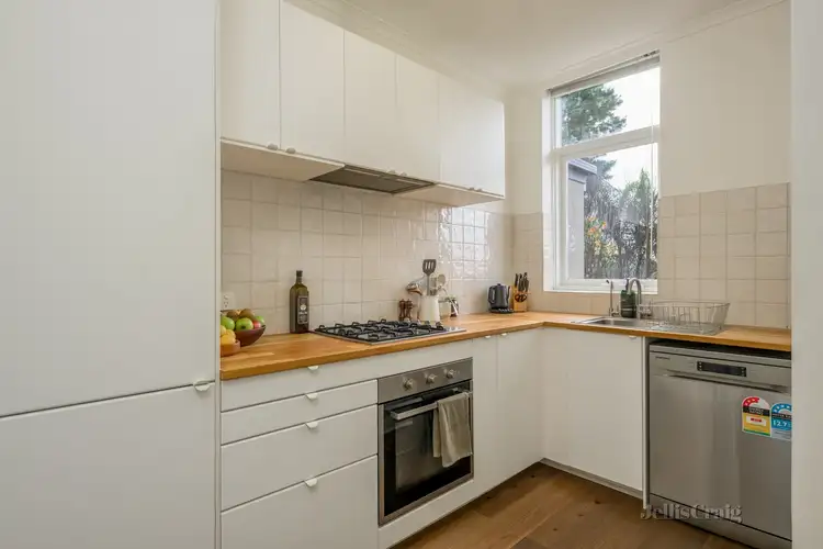 8/14 Smith Street, Thornbury VIC 3071