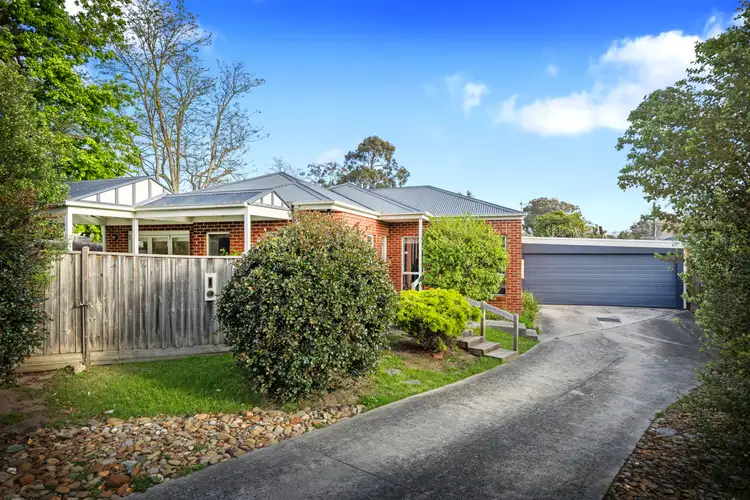 7 Chatham Avenue, Ferntree Gully VIC 3156