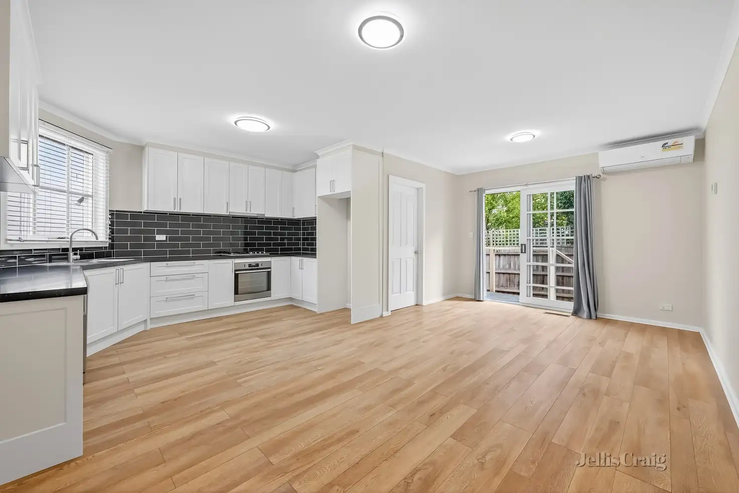 Main view of Homely unit listing, 2/29 Hammond Street, Thornbury VIC 3071
