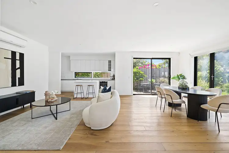 7 Gilmour Road, Bentleigh VIC 3204