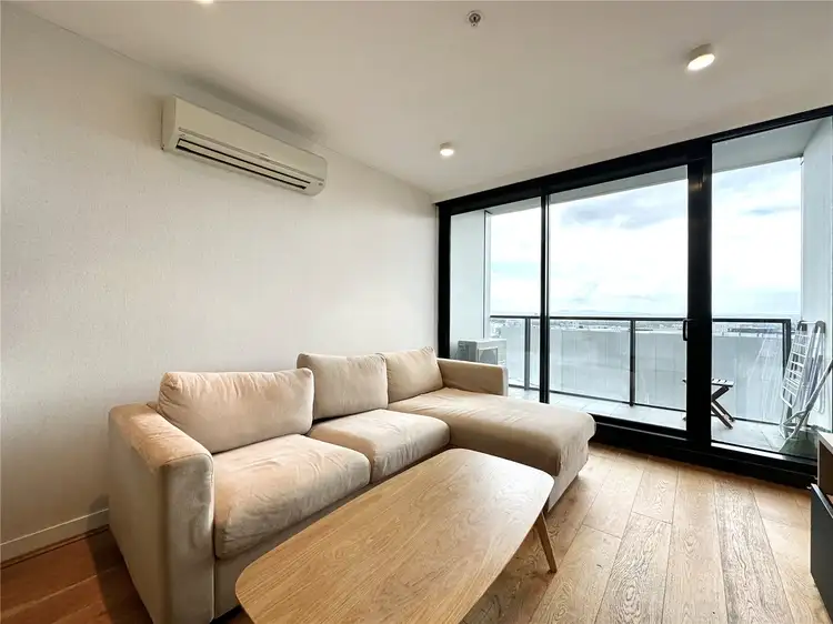2603/33 Mackenzie Street, Melbourne VIC 3000
