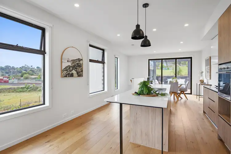 Sixth view of Homely unit listing, 2 Bolger Walk, Lilydale VIC 3140