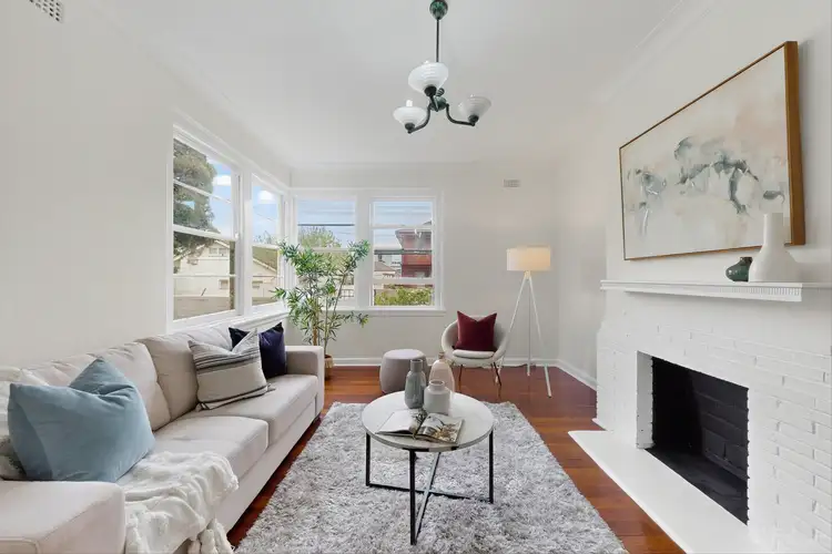 Third view of Homely apartment listing, 3/162 Riversdale Road, Hawthorn VIC 3122