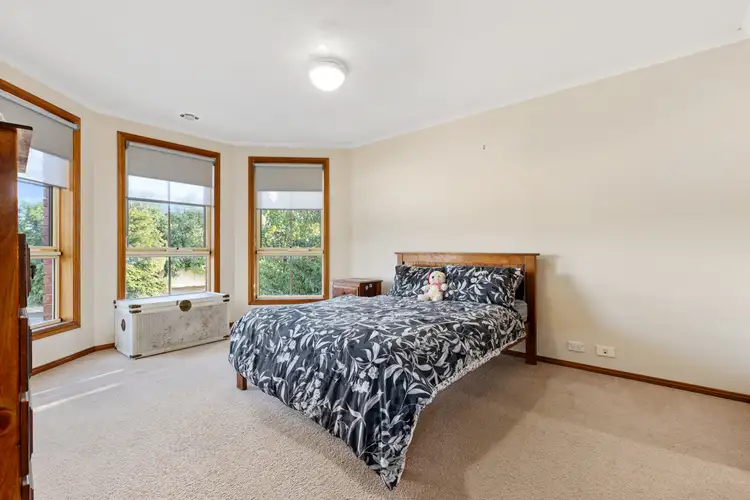 Sixth view of Homely house listing, 2 Mayfair Court, Mount Helen VIC 3350