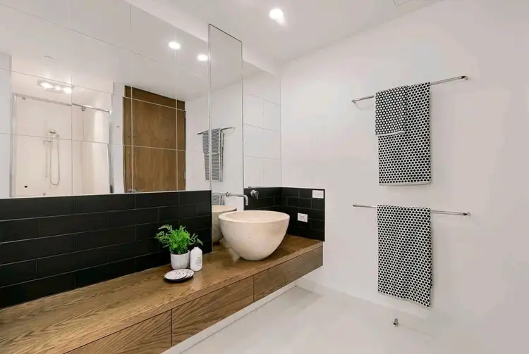 Fifth view of Homely apartment listing, 4 Victoria Street, St Kilda VIC 3182
