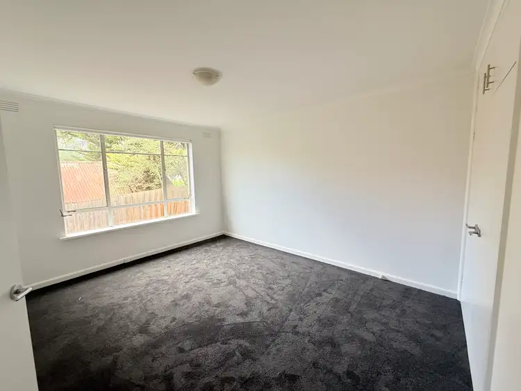 Fifth view of Homely apartment listing, 4/33 Carmichael Street, Ivanhoe East VIC 3079