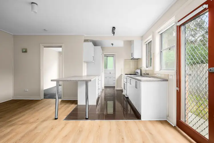 Fourth view of Homely house listing, 2/3 Cascade Street, Frankston VIC 3199