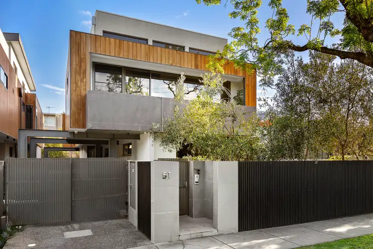 2/51 Spray Street, Elwood VIC 3184