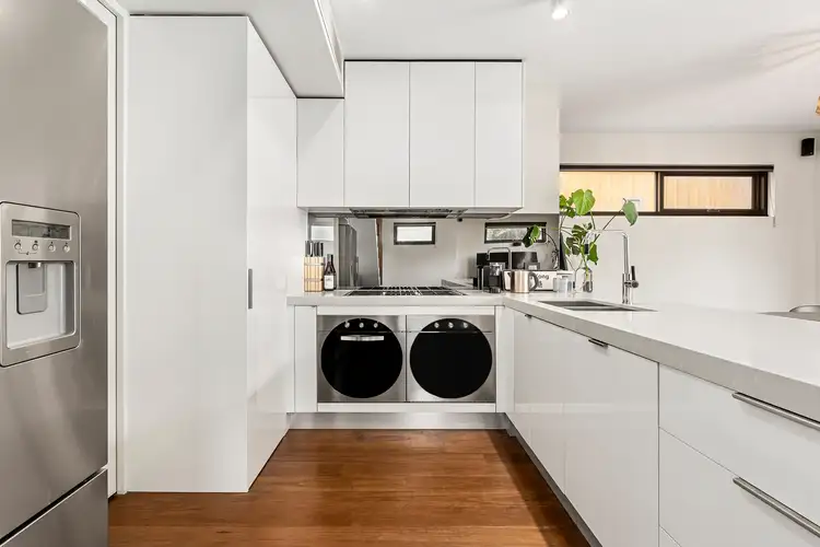 Fourth view of Homely apartment listing, 2/51 Spray Street, Elwood VIC 3184