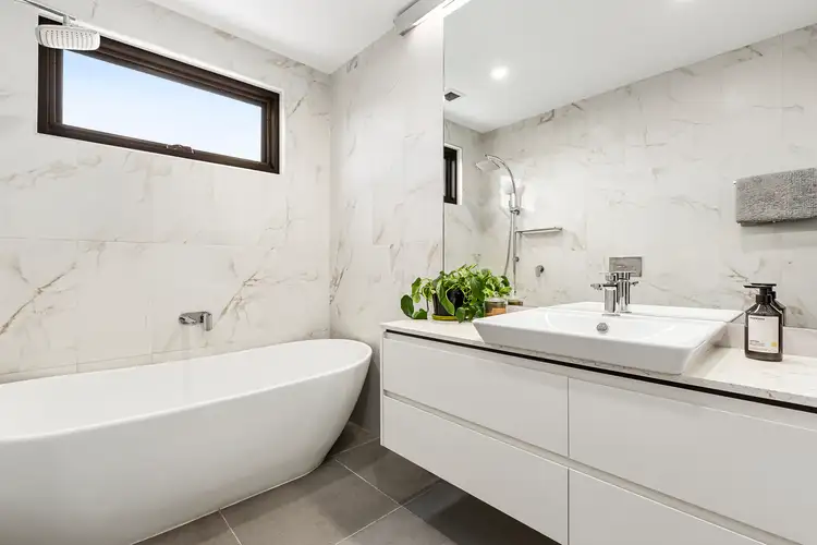 Sixth view of Homely apartment listing, 2/51 Spray Street, Elwood VIC 3184