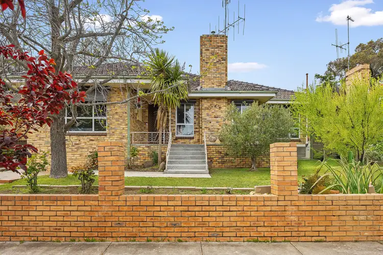Main view of Homely house listing, 8 Swalling Crescent, Kennington VIC 3550