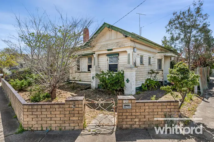 123 Carr Street, East Geelong VIC 3219