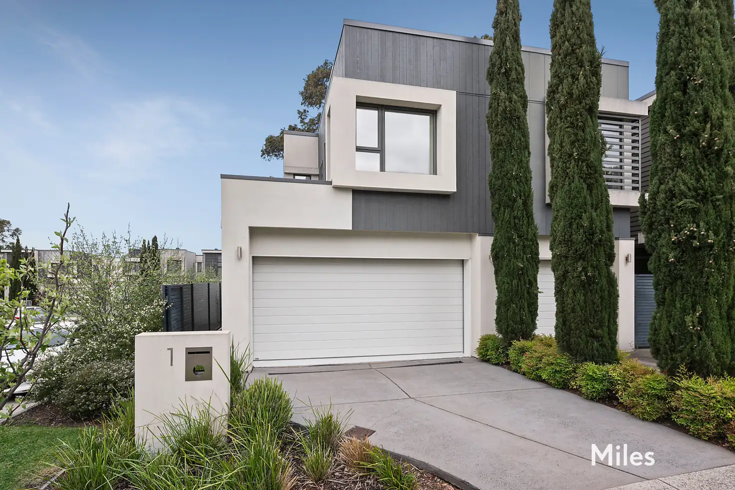 Main view of Homely house listing, 1 Woodstock Crescent, Ivanhoe VIC 3079