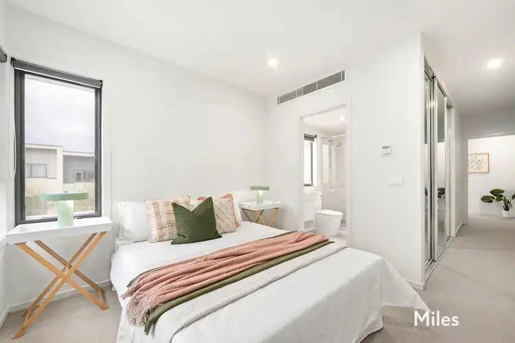 Fourth view of Homely house listing, 1 Woodstock Crescent, Ivanhoe VIC 3079