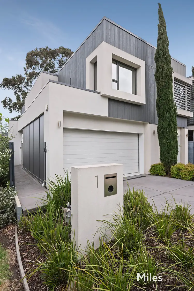 Sixth view of Homely house listing, 1 Woodstock Crescent, Ivanhoe VIC 3079