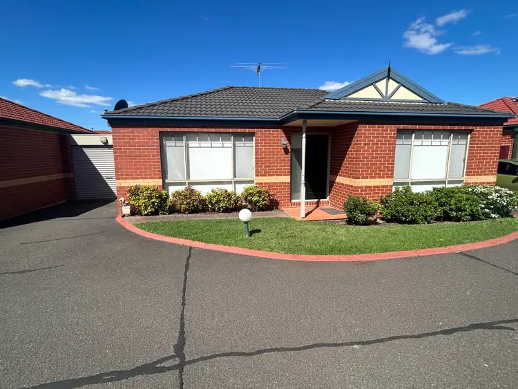 11/7 Regan Street, St Albans VIC 3021