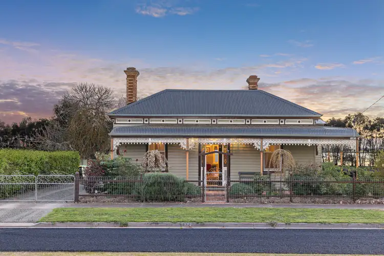 213-215 High Street, Learmonth VIC 3352