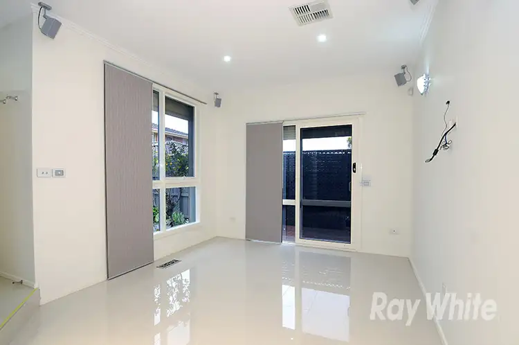 Fifth view of Homely unit listing, 2/14 Marykirk Drive, Wheelers Hill VIC 3150