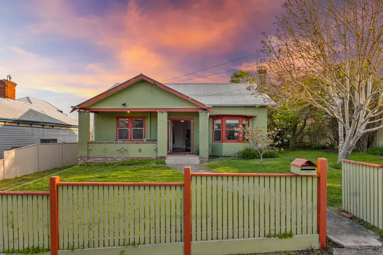 206 Chisholm Street, Soldiers Hill VIC 3350