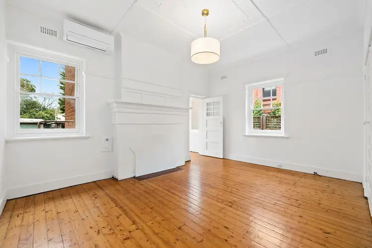 Main view of Homely apartment listing, 4/92 Barkly Street, St Kilda VIC 3182