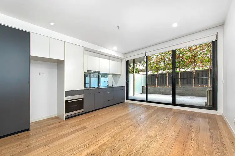 Second view of Homely house listing, 5/18 Queen Street, Blackburn VIC 3130