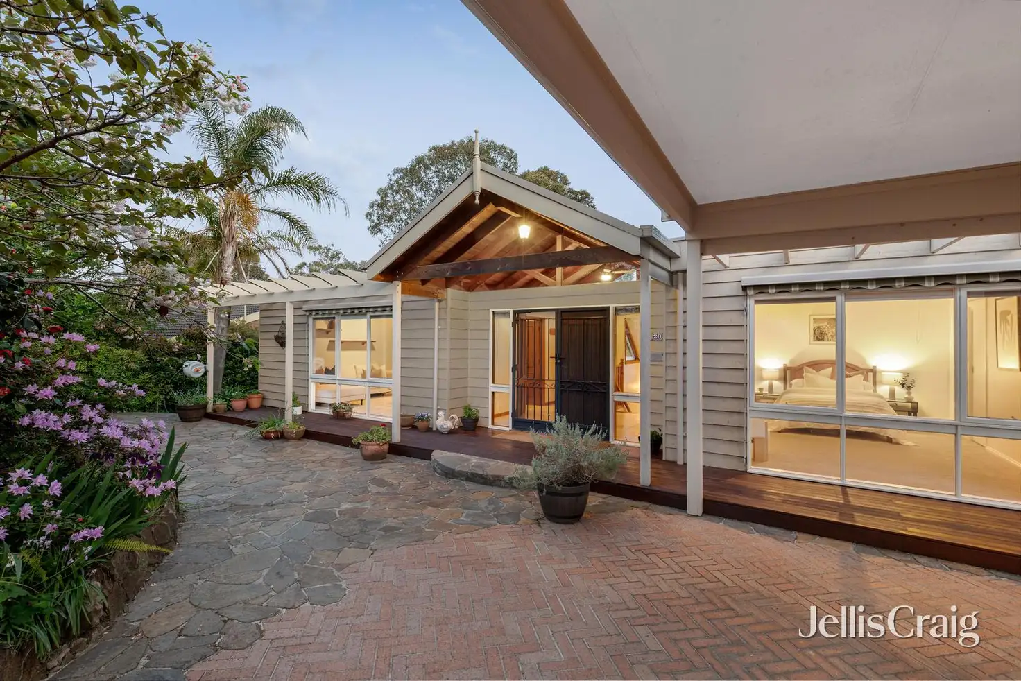 Main view of Homely house listing, 20 Lorraine Avenue, Warrandyte VIC 3113