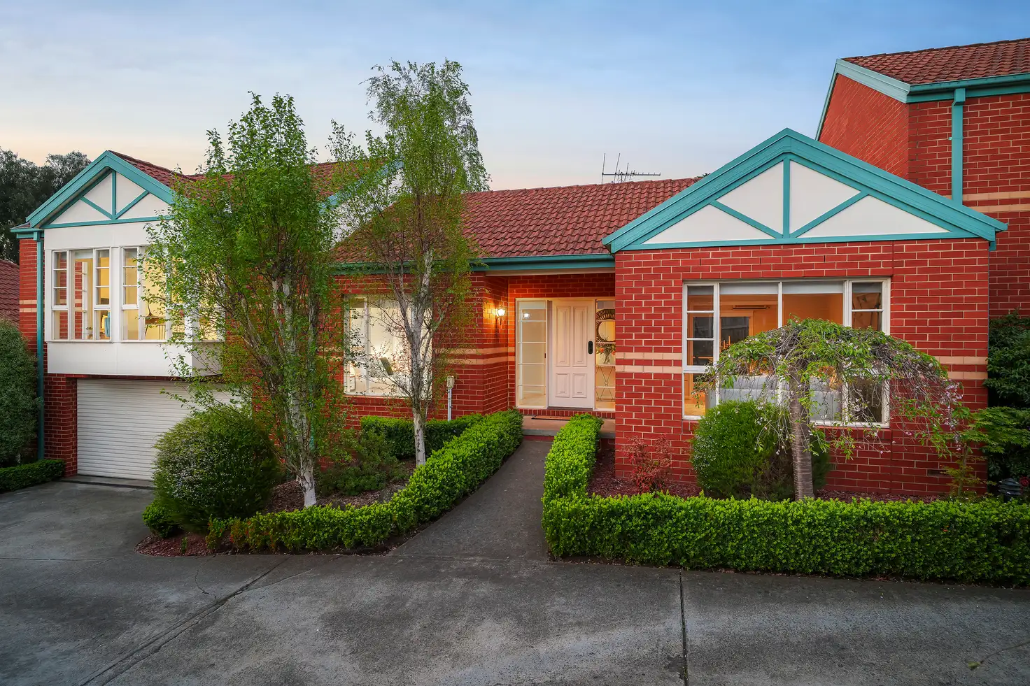 Main view of Homely unit listing, 2/9-11 Whittens Lane, Doncaster VIC 3108