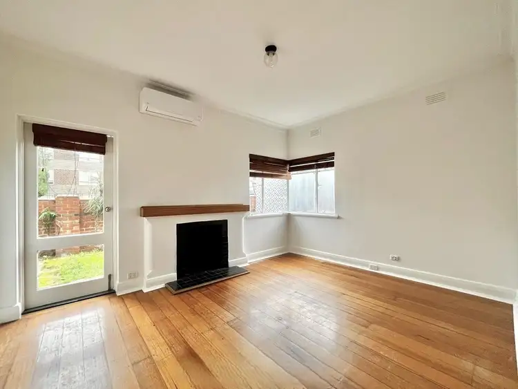 1/218 Inkerman Street, St Kilda East VIC 3183