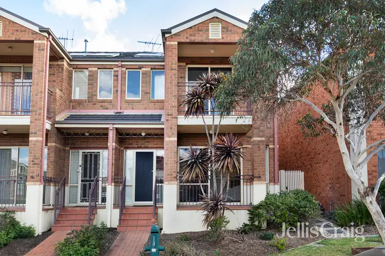 19 Peakview Drive, Viewbank VIC 3084