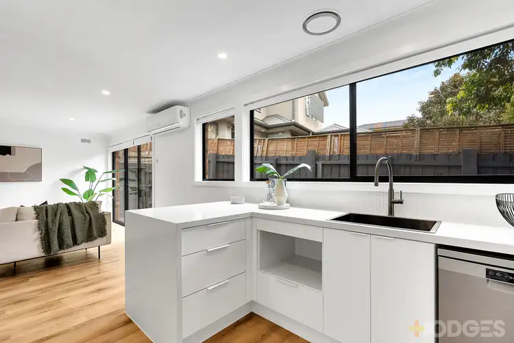 Fourth view of Homely unit listing, 8/42 Rennison Street, Parkdale VIC 3195