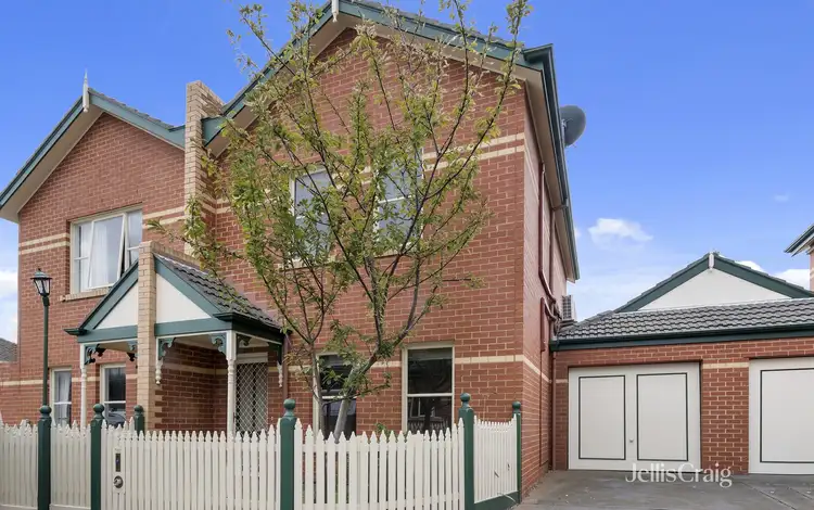 18/296 Somerville Road, Kingsville VIC 3012