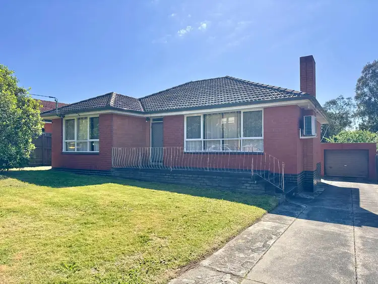 56 Ivanhoe Street, Glen Waverley VIC 3150