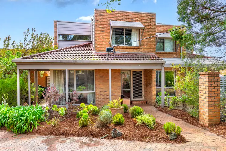 2/755-757 Waverley Road, Glen Waverley VIC 3150