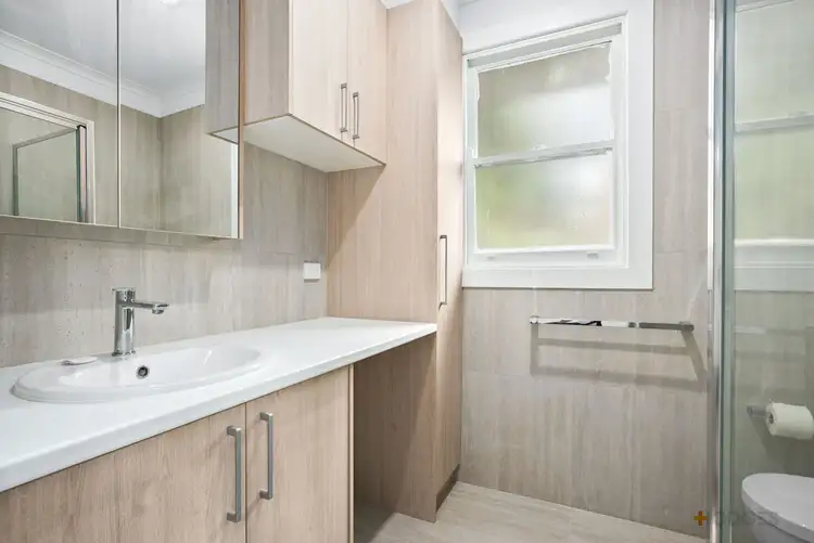 Fifth view of Homely unit listing, 3/3 Rennison, Parkdale VIC 3195