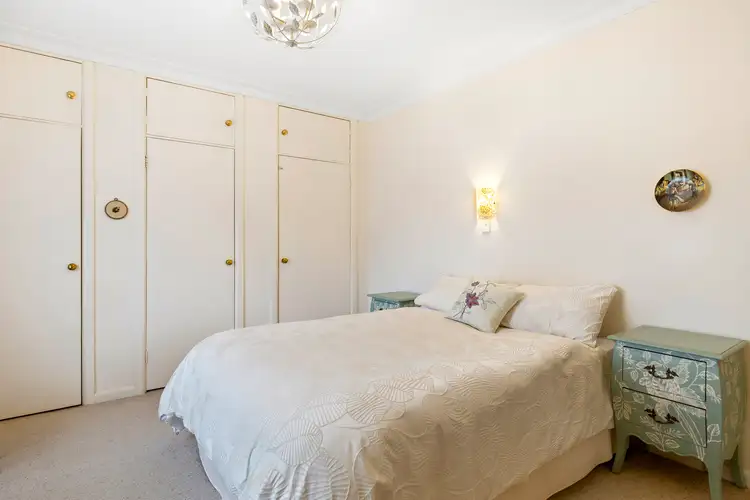 Sixth view of Homely house listing, 15 Viewbank Road, Mount Waverley VIC 3149