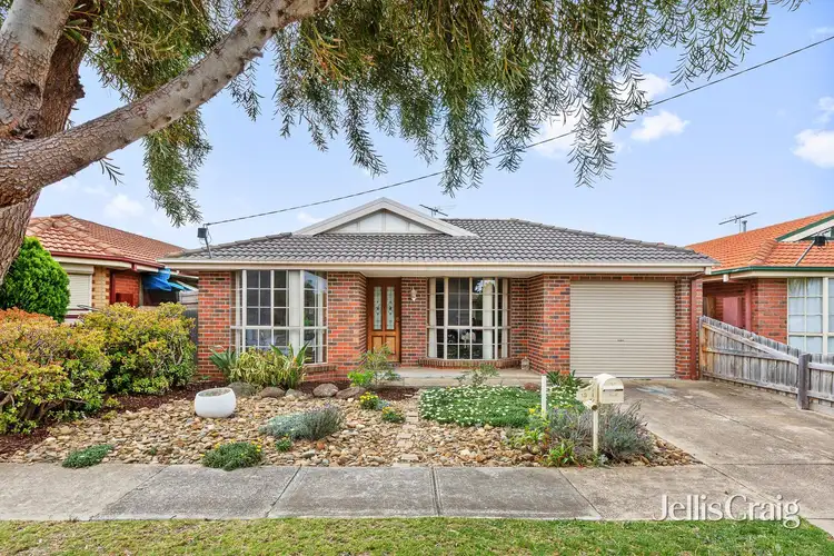 13 Douglas Court, Altona Meadows VIC 3028