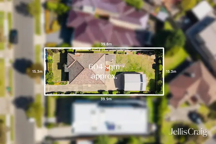 45 Lincoln Drive, Bulleen VIC 3105