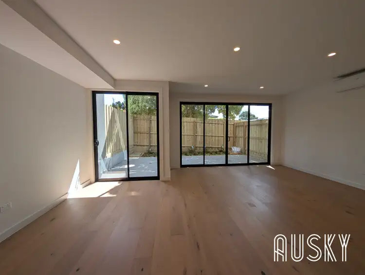 Fifth view of Homely townhouse listing, 2 Saxon Street, Doncaster VIC 3108