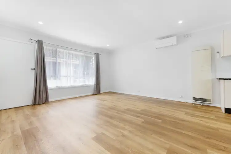 Fourth view of Homely unit listing, 3/2 Avonhurst Drive, Glen Waverley VIC 3150
