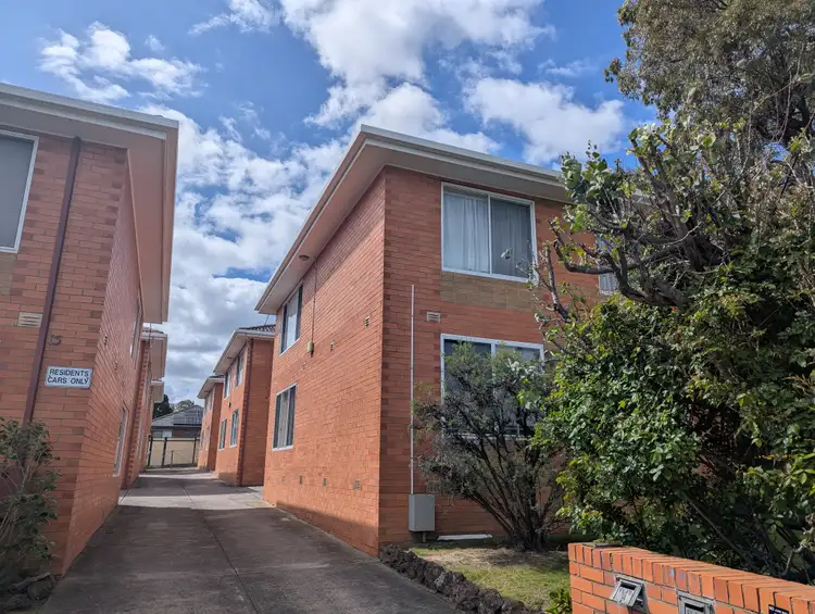 11/13 Main Street, Blackburn VIC 3130