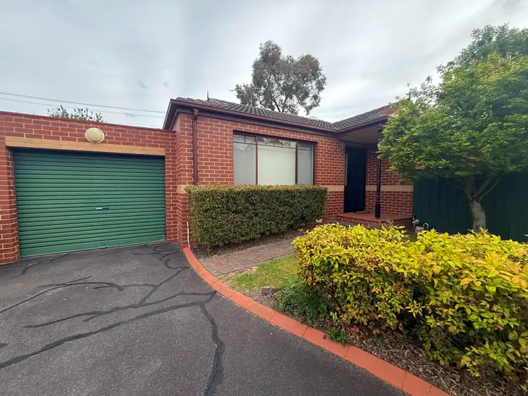 2/14 Loughnan Road, Ringwood North VIC 3134