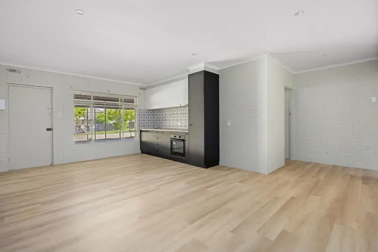 Main view of Homely house listing, 2/20 Towers St, Flora Hill VIC 3550