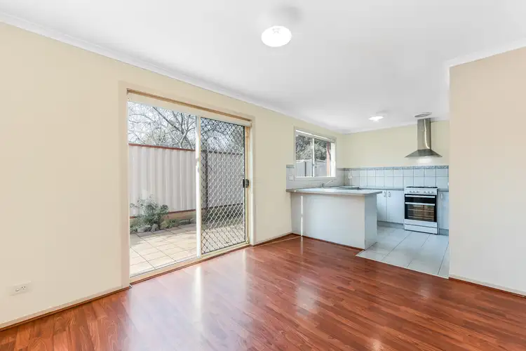 6/36 Manatoka Crescent, Hampton Park VIC 3976