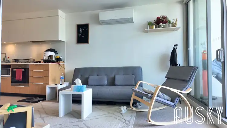 1702E/888 Collins Street, Docklands VIC 3008